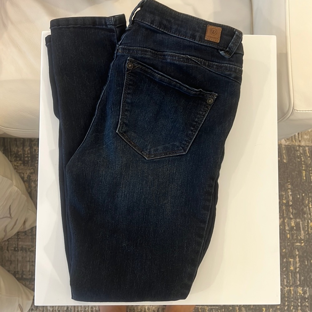 WIT & WISDOM JEANS SIZE 2P